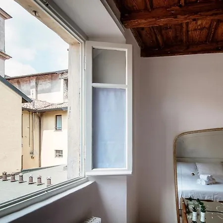 Apartment Silvia House - The House Of Travelers