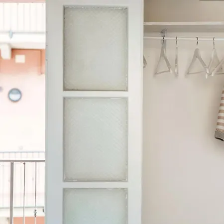 Apartment Silvia House - The House Of Travelers Como